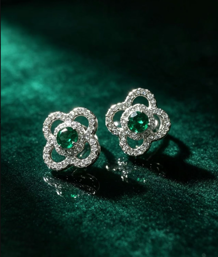 Clover Earrings — Green